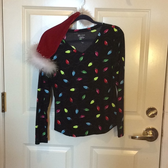Xmas wear top and Santa hat - Picture 1 of 1